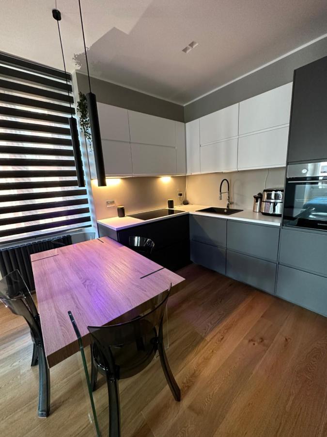 Lr Deluxe Apartments - Fondazione Prada - Metro M3 Милан Экстерьер фото