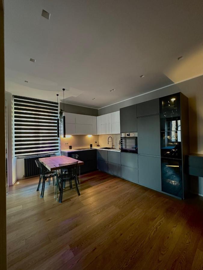 Lr Deluxe Apartments - Fondazione Prada - Metro M3 Милан Экстерьер фото