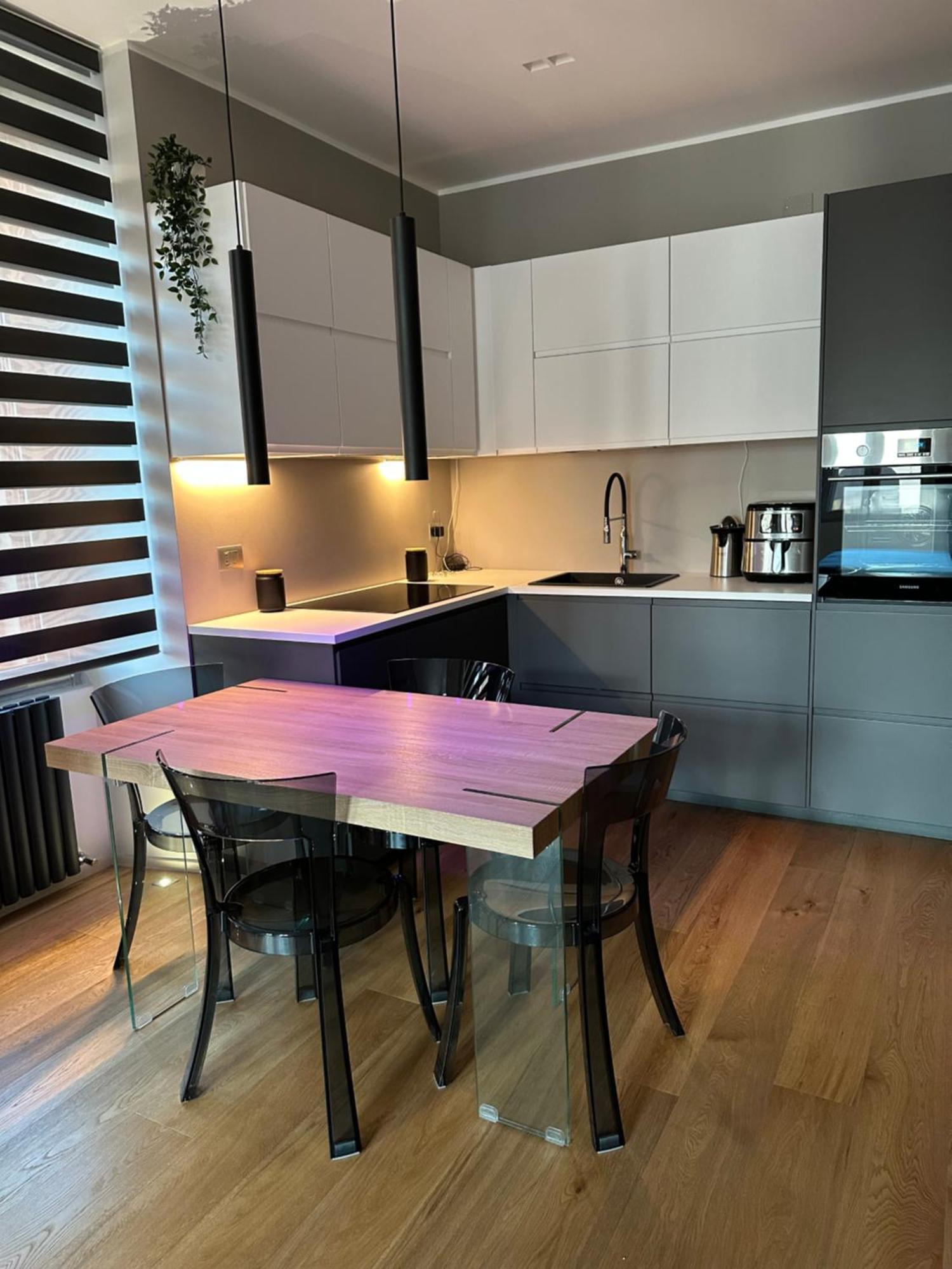 Lr Deluxe Apartments - Fondazione Prada - Metro M3 Милан Экстерьер фото